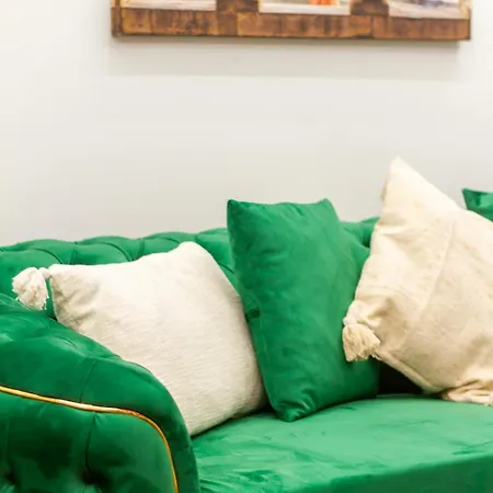 Elisabeth Nest W 2br And Ac By Nw Apartman