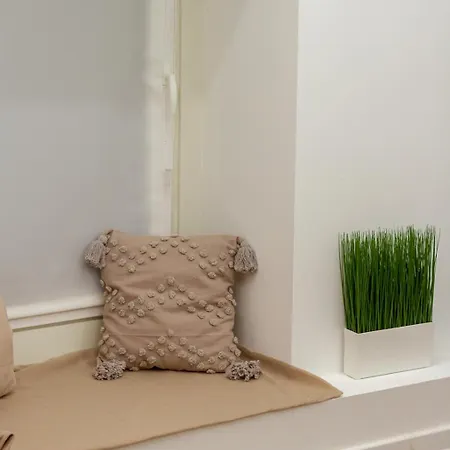 Elisabeth Nest W 2br And Ac By Nw Budapesta
