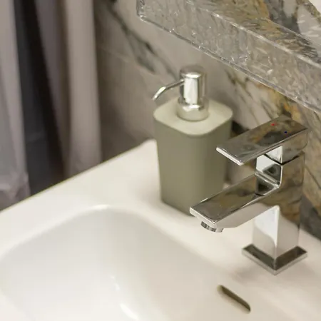 Elisabeth Nest W 2br And Ac By Nw Apartman Budapest