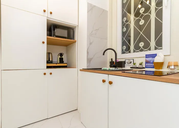 Apartman Elisabeth Nest W 2br And Ac By Nw Budapest